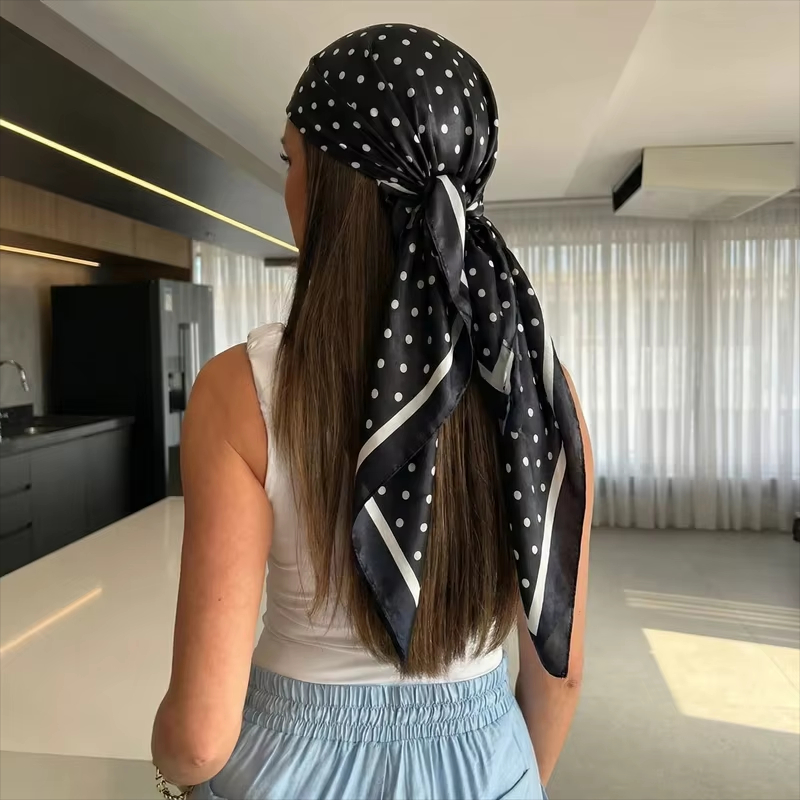 2026年新作ドットプリントスクエアスカーフ 女性用ショール - Head Wrap Turban のレビューと価格