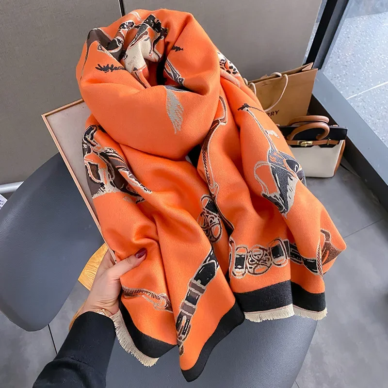 2024 高級暖かいパシュミナショール女性スカーフ厚い冬旅行 - Woven Scarf Blanket のレビューと価格